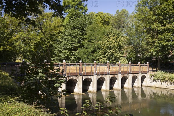 Altes Wehr weir on the Lippe River