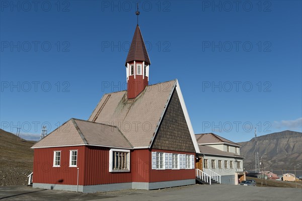 Var frelsers kirke pa Spitsbergen or Church of Our Savior on Svalbard