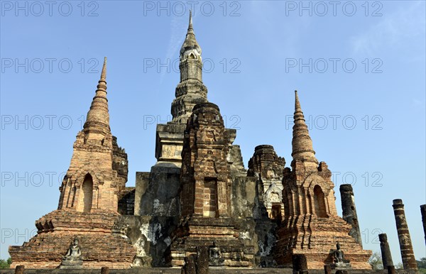 Wat Mahathat temple complex