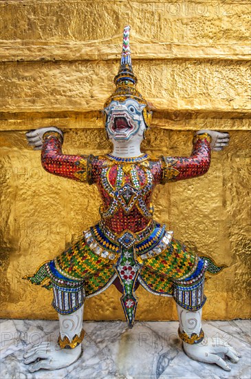 Yaksha statue