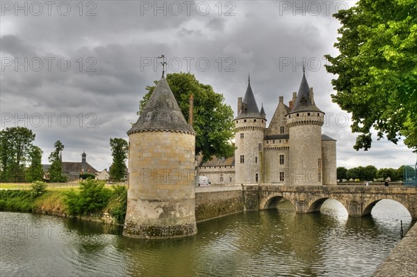 Chateau de Sully