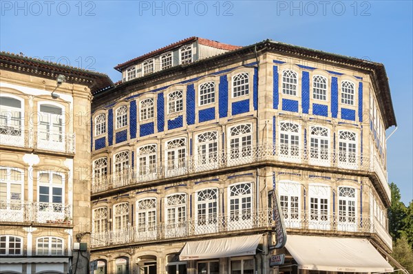 Largo do Toural square