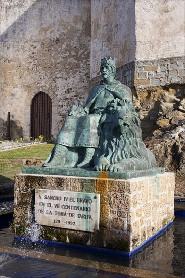 Castillo Guzman El Bueno