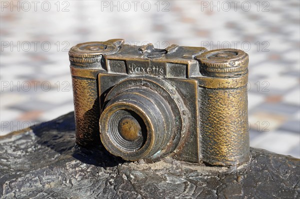 Bronze model of a Braun Paxette viewfinder camera