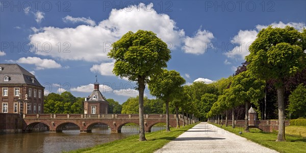 Schloss Nordkirchen Palace with Schlosspark or Palace Gardens