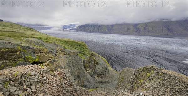 Glacier tongue of Skaftafellsjoekull glacier