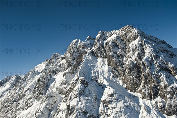 Waxenstein range