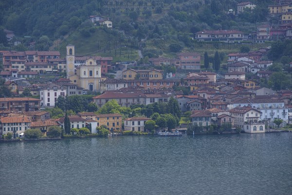 Sulzano on Lake Iseo and Lake Iseo