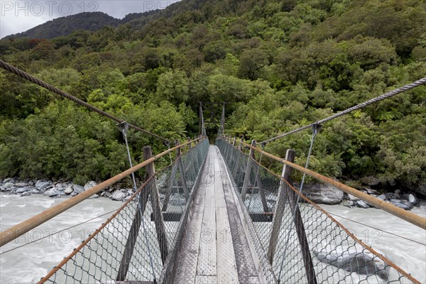 Narrow suspension bridge over the Fox River