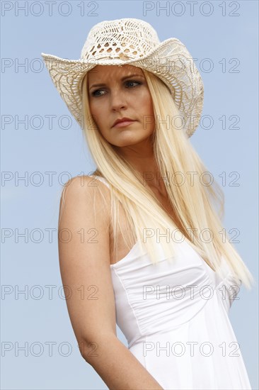 Women with a summer hat