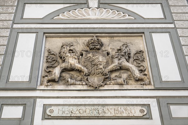 Bavarian coat of arms at the Max Tower