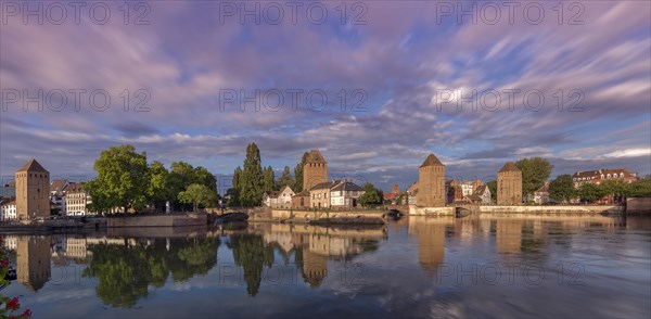 Sunset at the weir Barrage Vauban