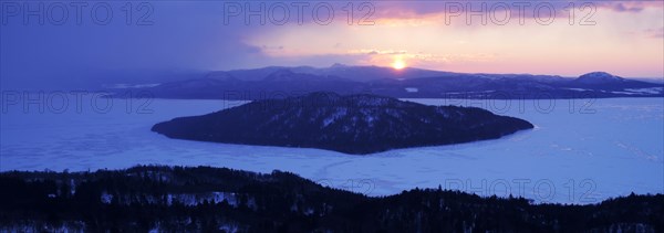 Lake Kussharo at sunrise