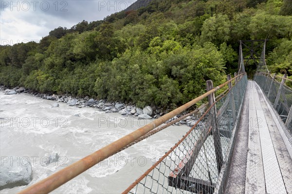 Narrow suspension bridge over the Fox River