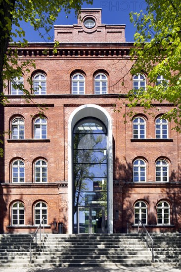 Technical University Hamburg-Harburg