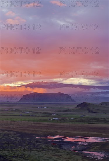 Eyjafjallajoekull at sunset