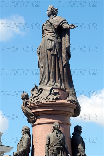 Bronze monument to Catherine the Great