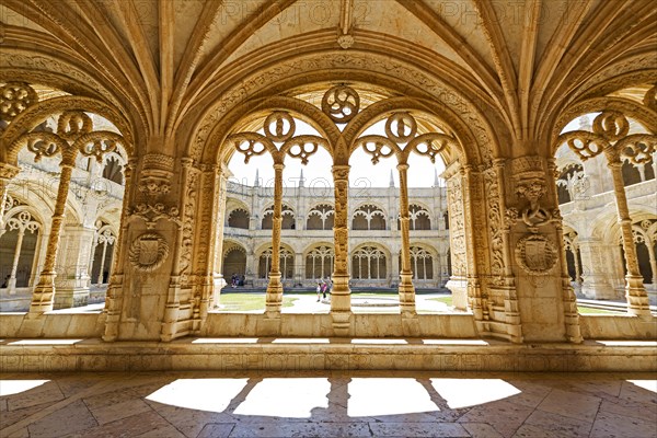 Manueline cloister by Joao de Castilho