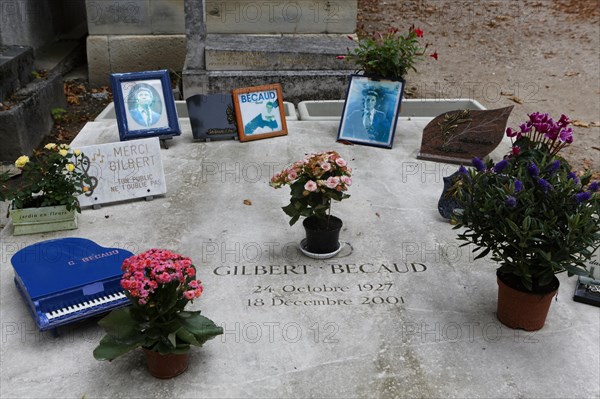 Tomb of Gilbert Becaud