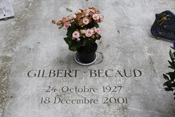 Tomb of Gilbert Becaud