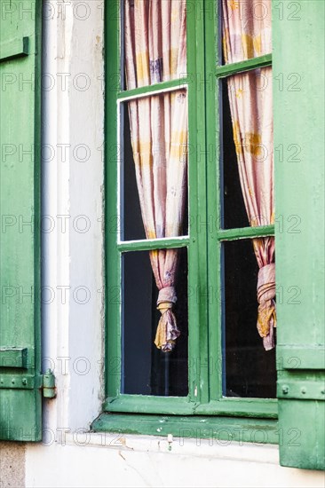 Window detail in Belves