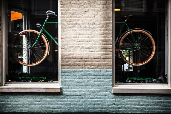 Bicycle store