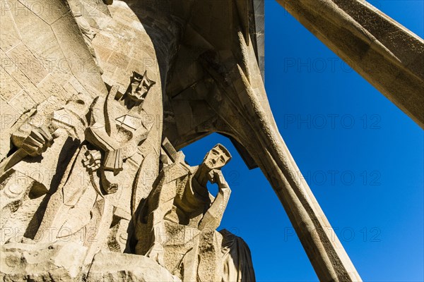 Passion facade