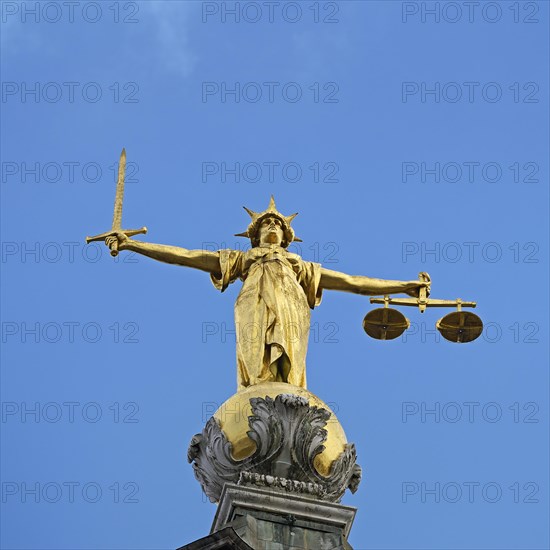 Old Bailey statue of Lady Justice