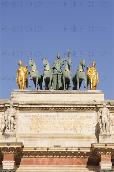 Quadriga on top of the Arc de Triomphe du Carrousel