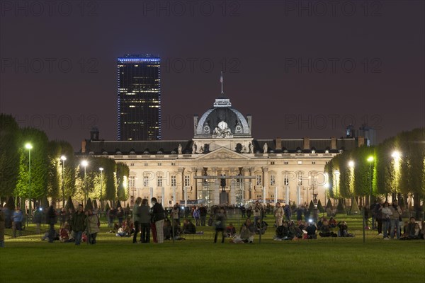 Ecole Militaire