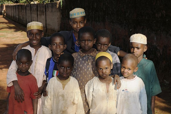Children from the village of Idool