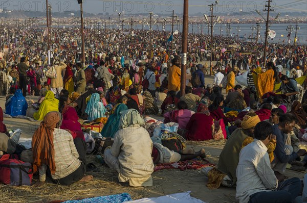 Thousands of people gathering