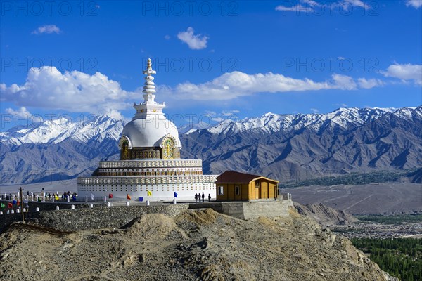 Shanti Stupa