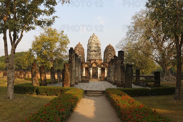 Wat Sri Sawai Temple in Sukhothai Historical Park