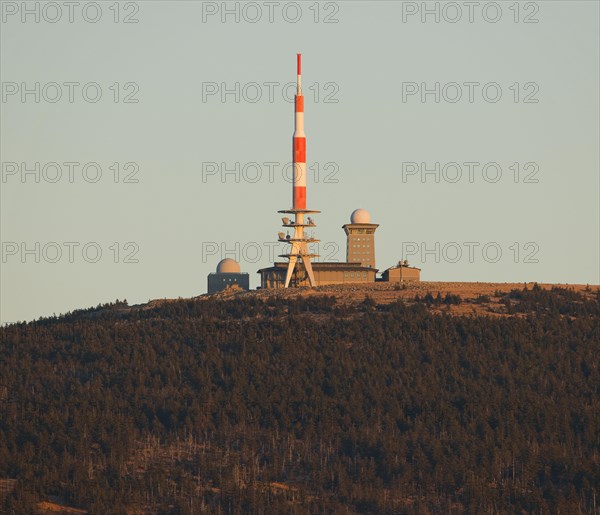 Summit plateau of Brocken Mountain with an antenna mast and Brockenhaus