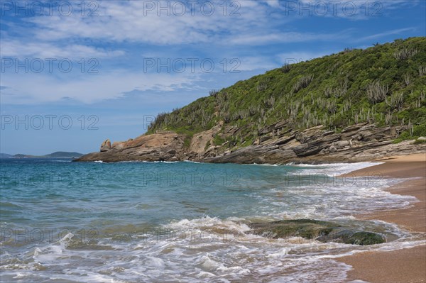 Praia das Caravelas beach