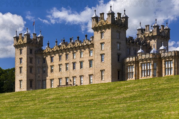 Floors Castle