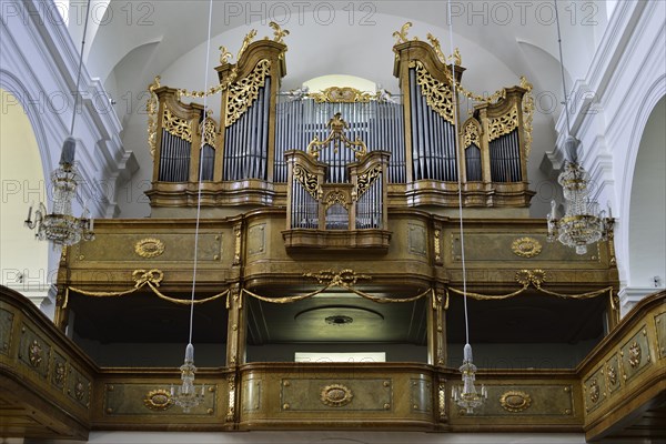 Restored Baroque organ from 1796 in the Parish Church of Poysdorf