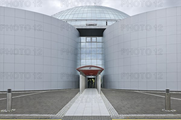 Entrance to the hot water storage and Perlan restaurant