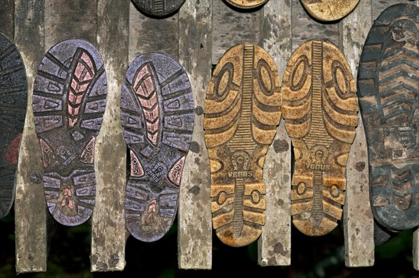 Drying rack for rubber boots