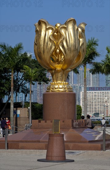 Sculpture of a gilded eternal Bauhinia flower
