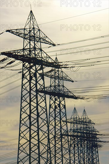 Transmission towers in Moorburg