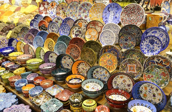 Colourful porcelain bowls