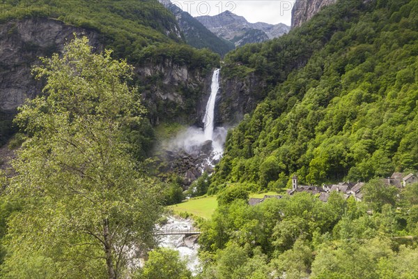 Waterfall of Foroglio with views of the village