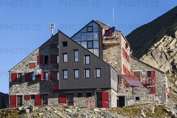 Rifugio Quintino Sella mountain hut