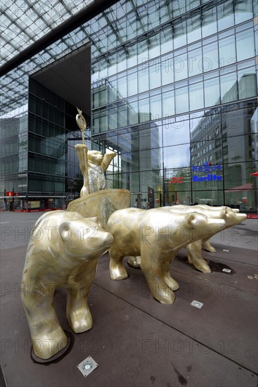 Golden Buddy Bear Quadriga in the courtyard of the Neues Kranzler Eck shopping centre