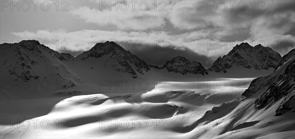 Pitztal Glacier in the morning light