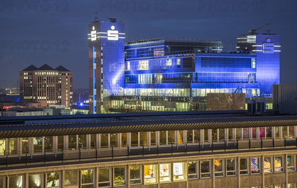 Administration building of the Sparkasse Essen savings bank in front of office towers at Berliner Platz square