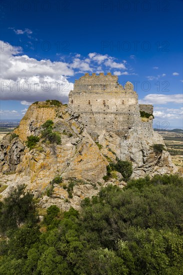 The ruins of the fortress Castello di Acquafredda