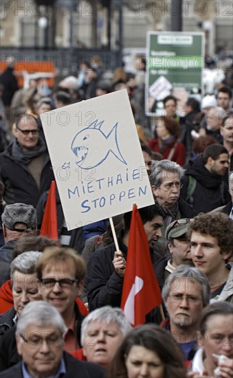 Rally of the tenants association in Schlossplatz square